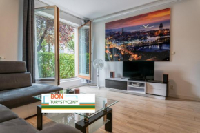 ApartWro - Przestronny apartament z tarasem 5 min od Rynku garaż projektor